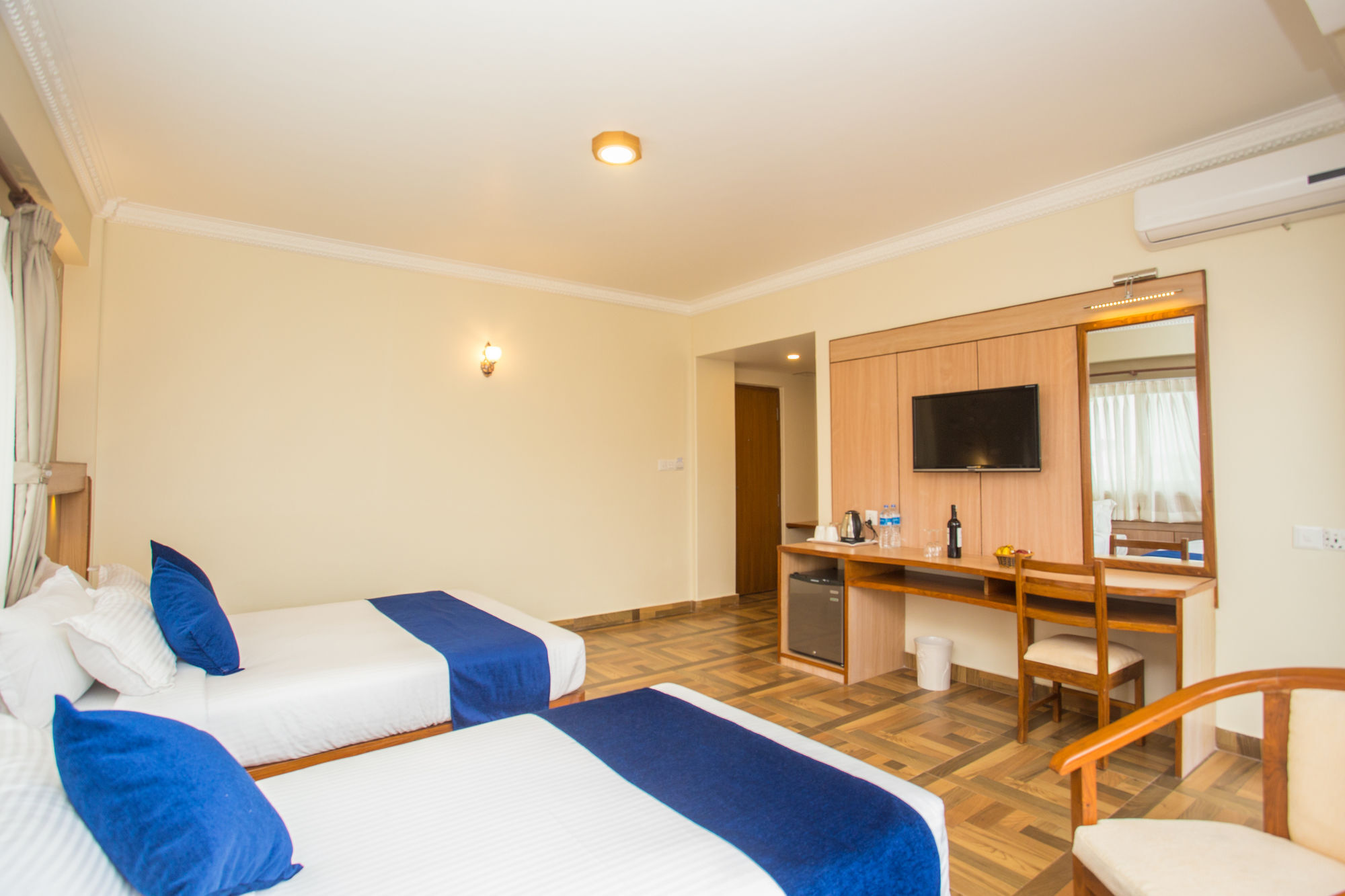 Hotel White Pearl Ποκάρα Εξωτερικό φωτογραφία